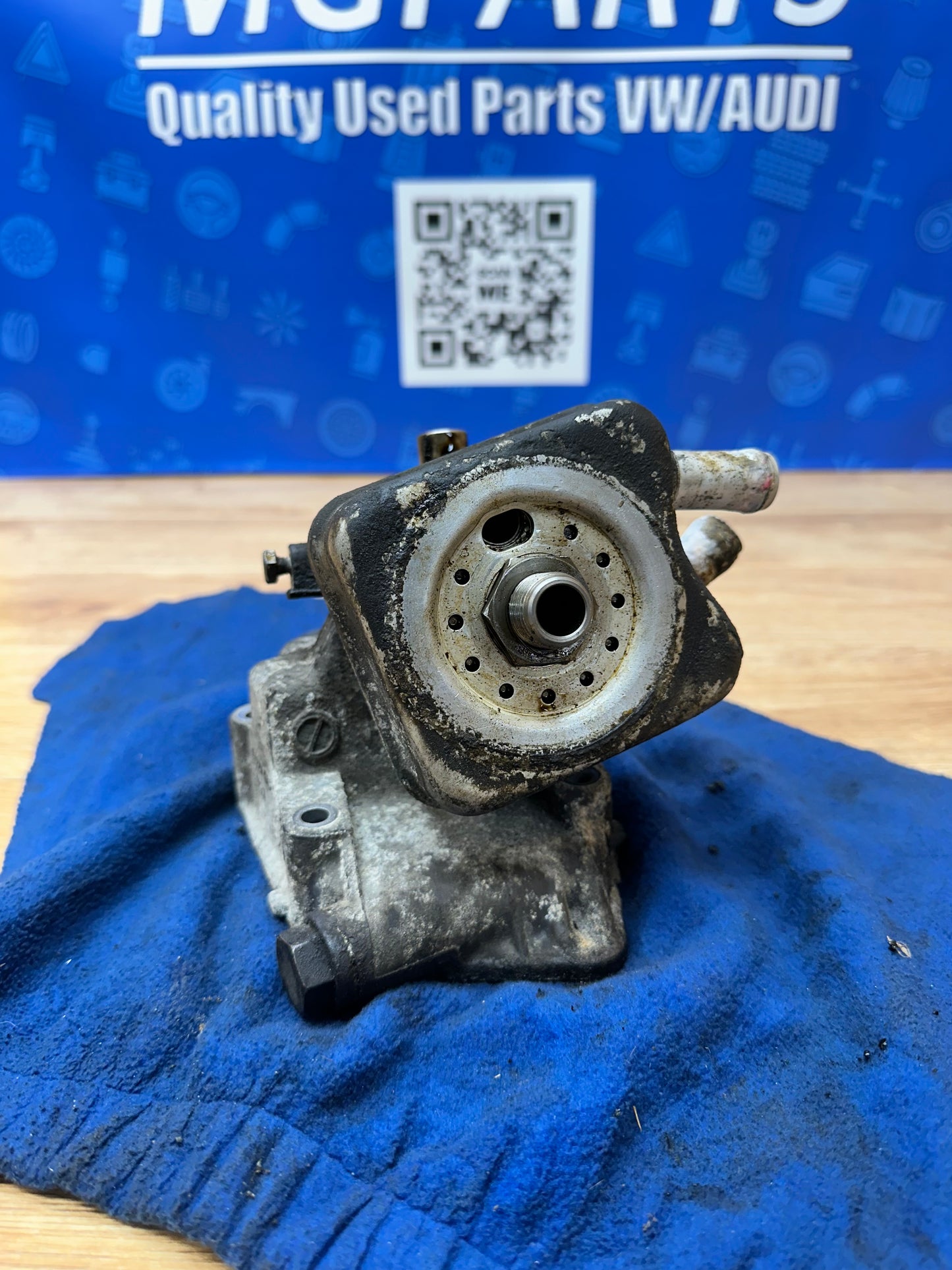1.8T AWD Oil Filter Housing
