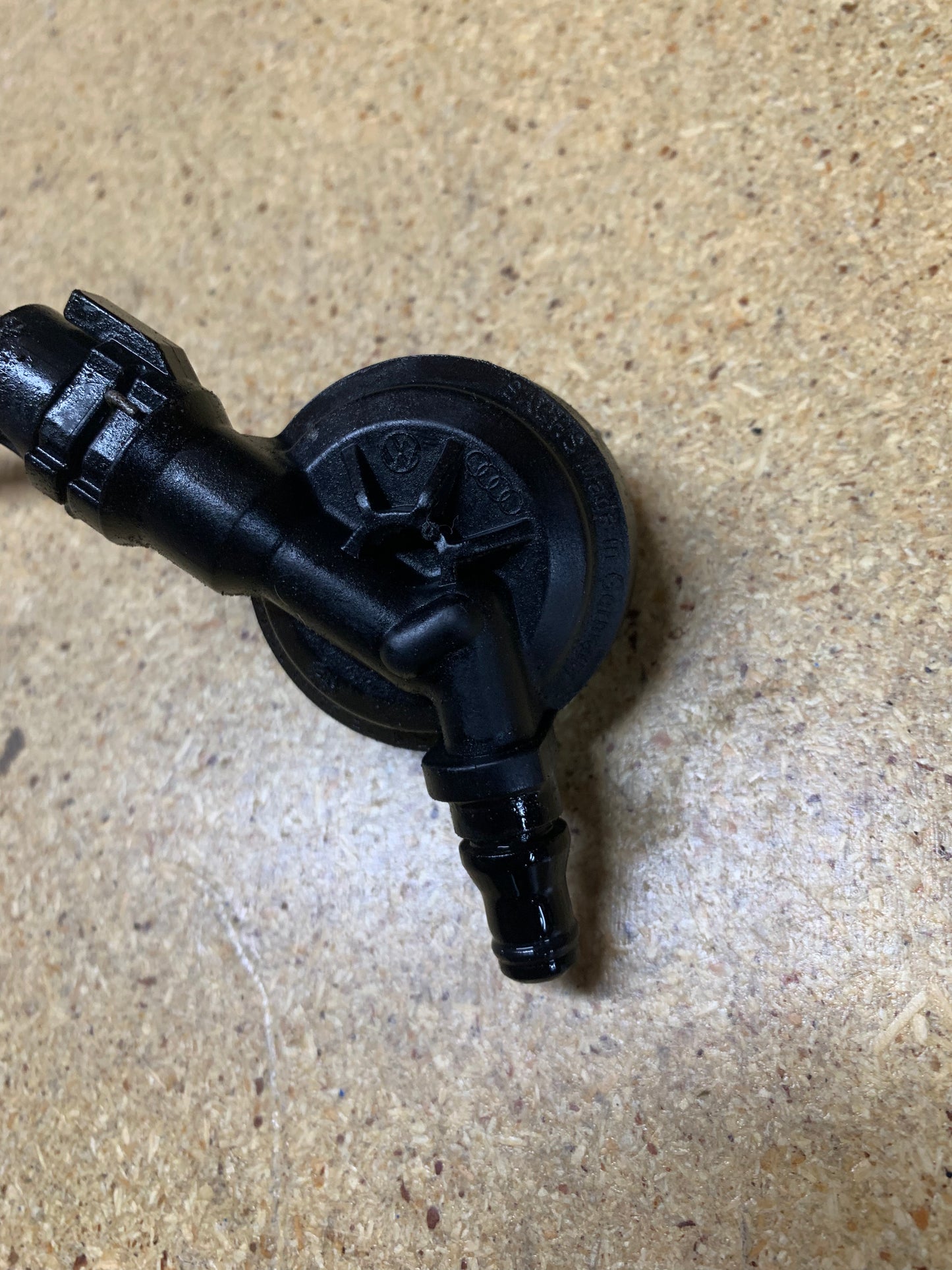 MK5 Bleeder Valve and Clutch Line