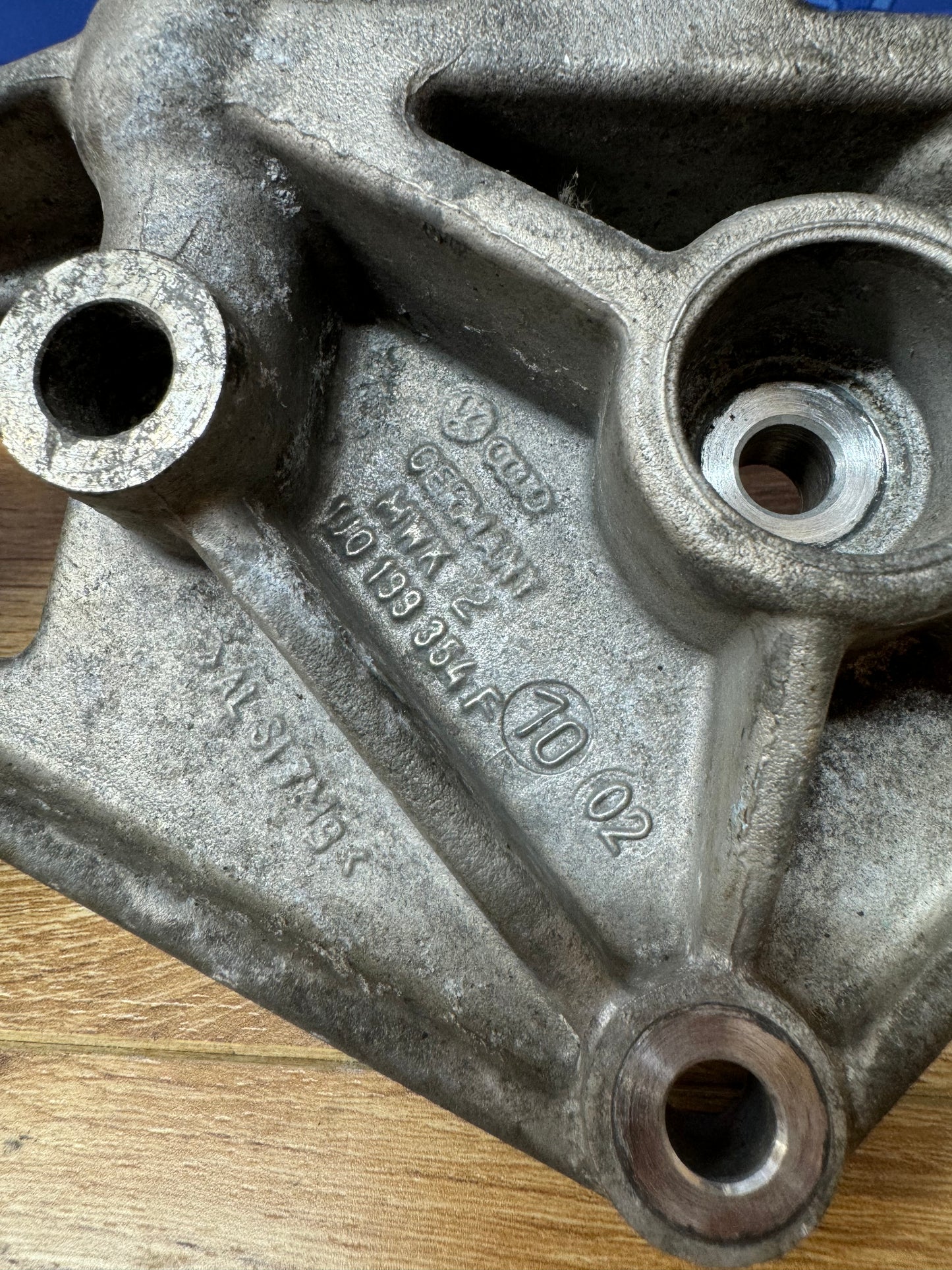 24V VR6 Mk4 Engine Mount Bracket
