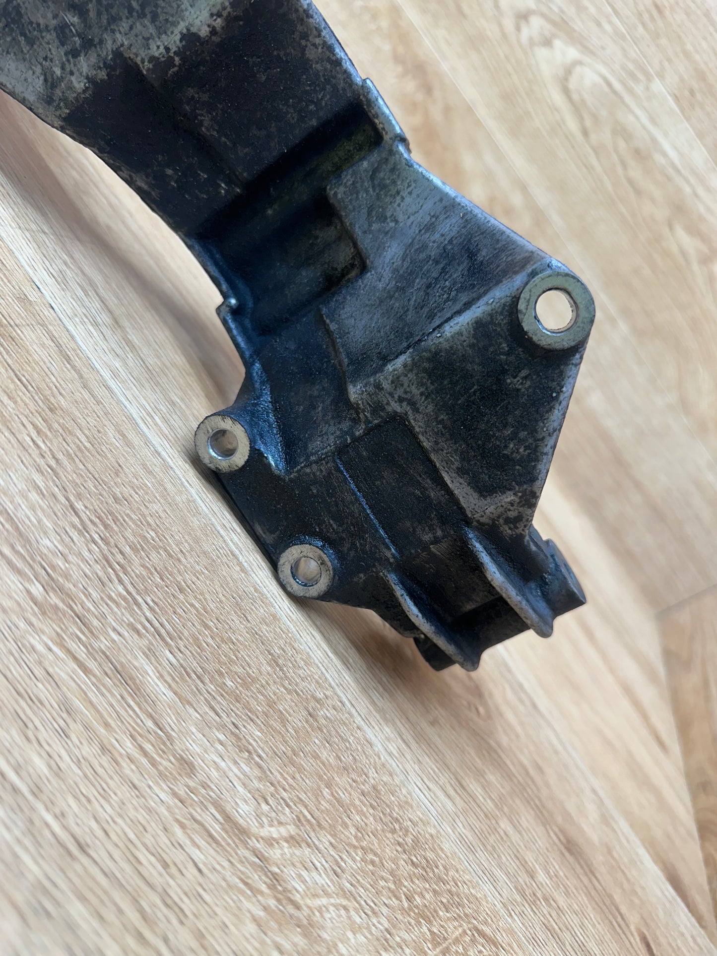 12v VR6 Accessory Bracket