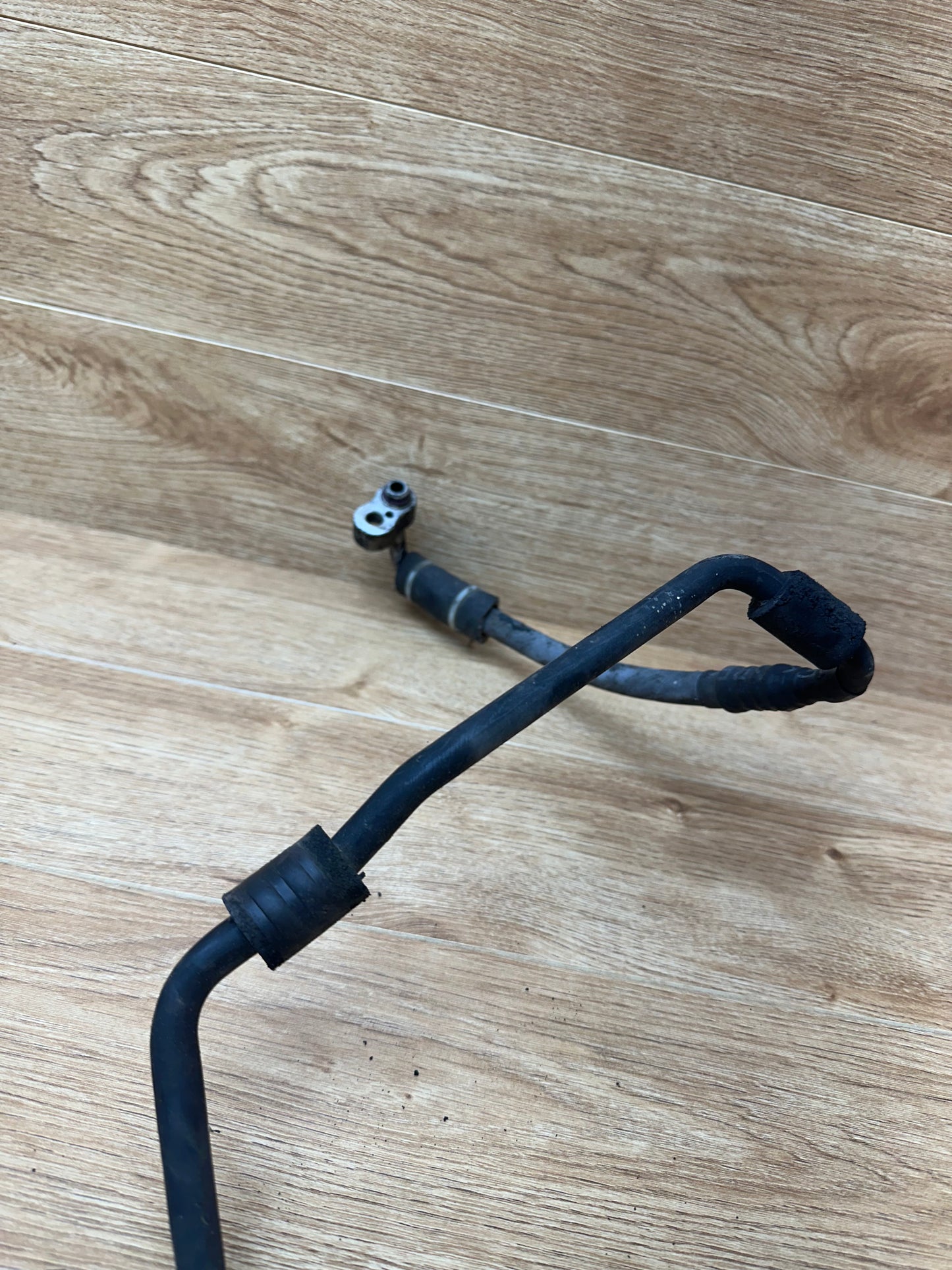 12V VR6 AFP A/C Line