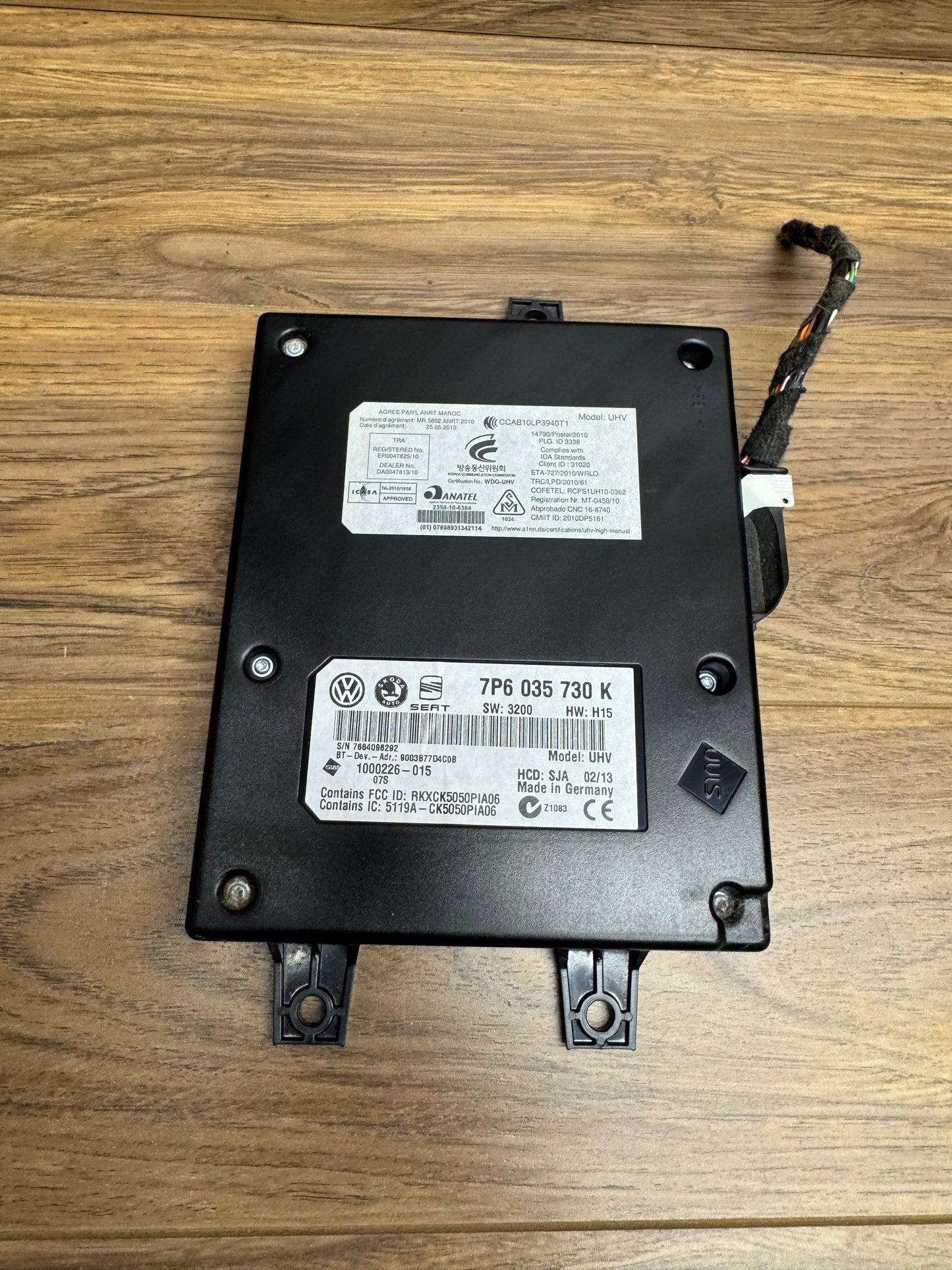 MK6 2013 Jetta GLI Bluetooth Control Module 7P6035730 K