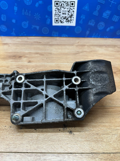 1.8T AWD Accessory Bracket