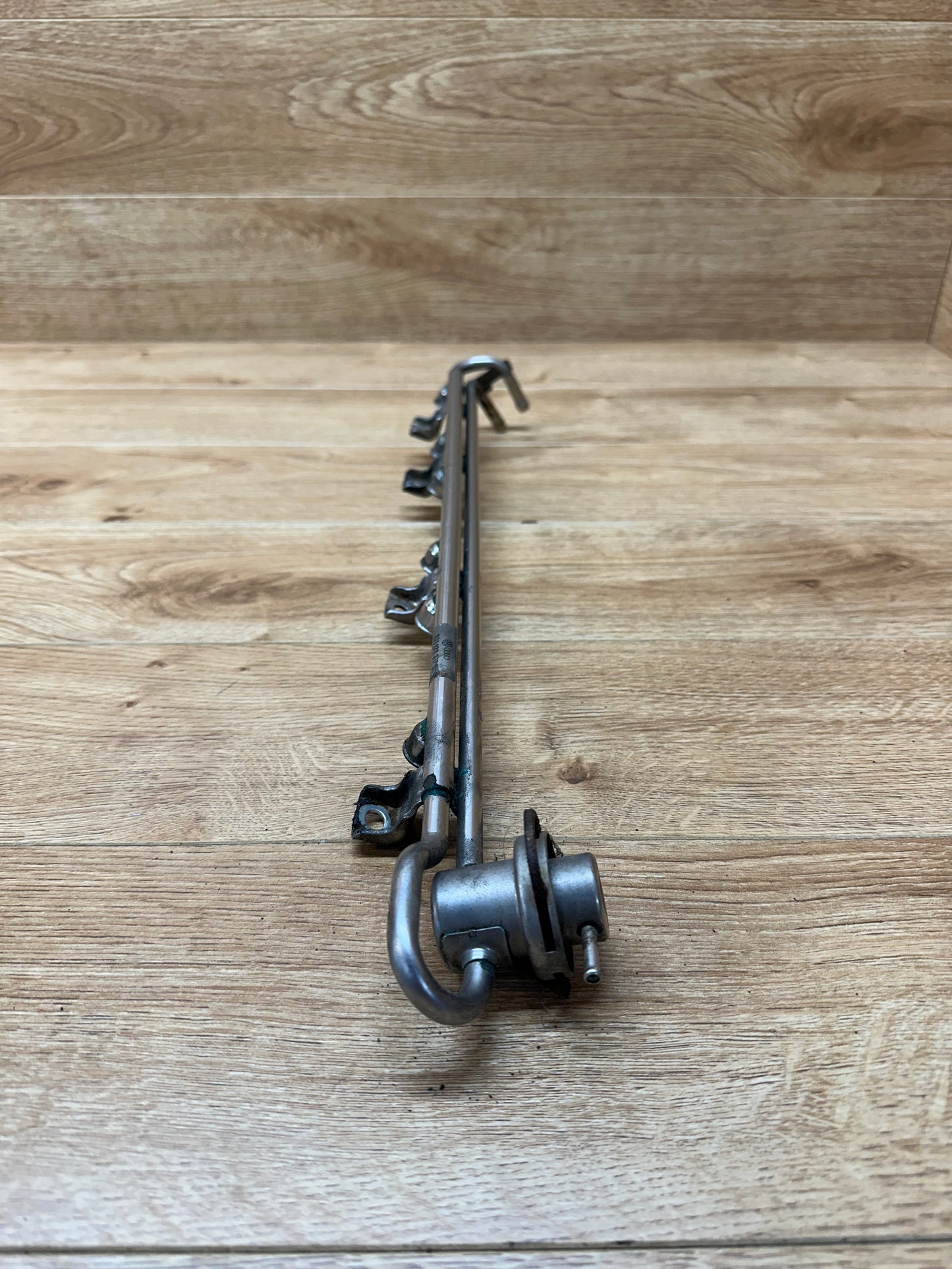 12V VR6 AFP Fuel Rail