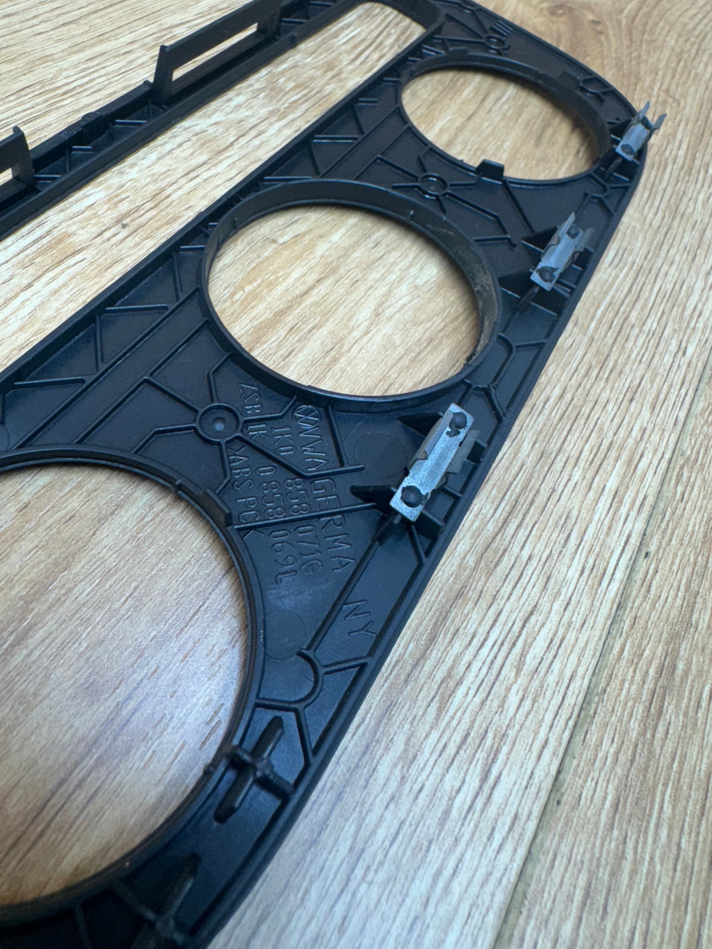 MK5 Climatronic Radio Surround