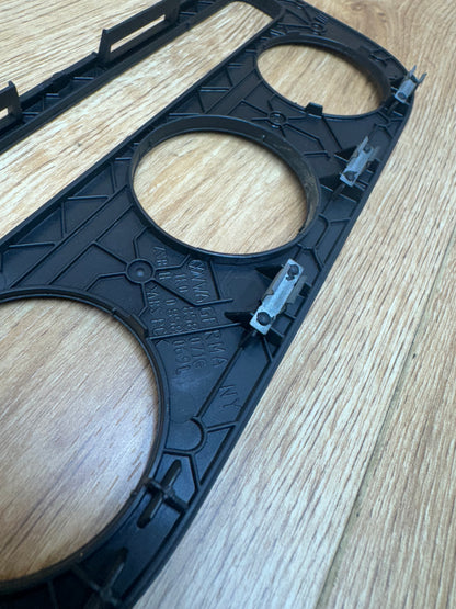 MK5 Climatronic Radio Surround