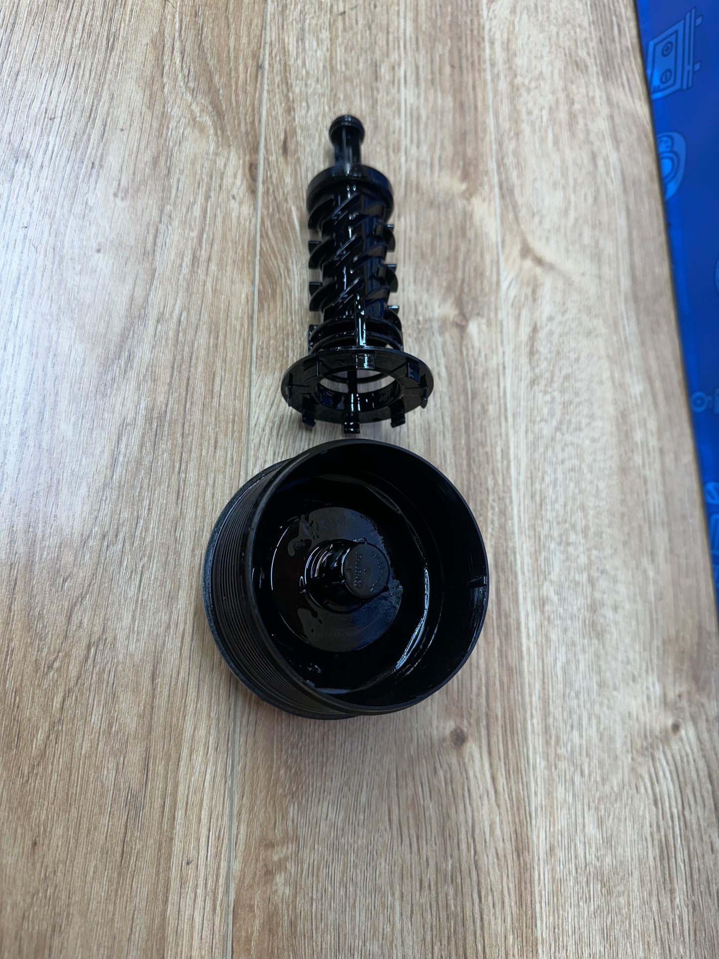 24V VR6 Mk4 Oil Filter Housing