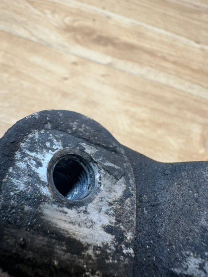 12V VR6 Engine Mount Bracket