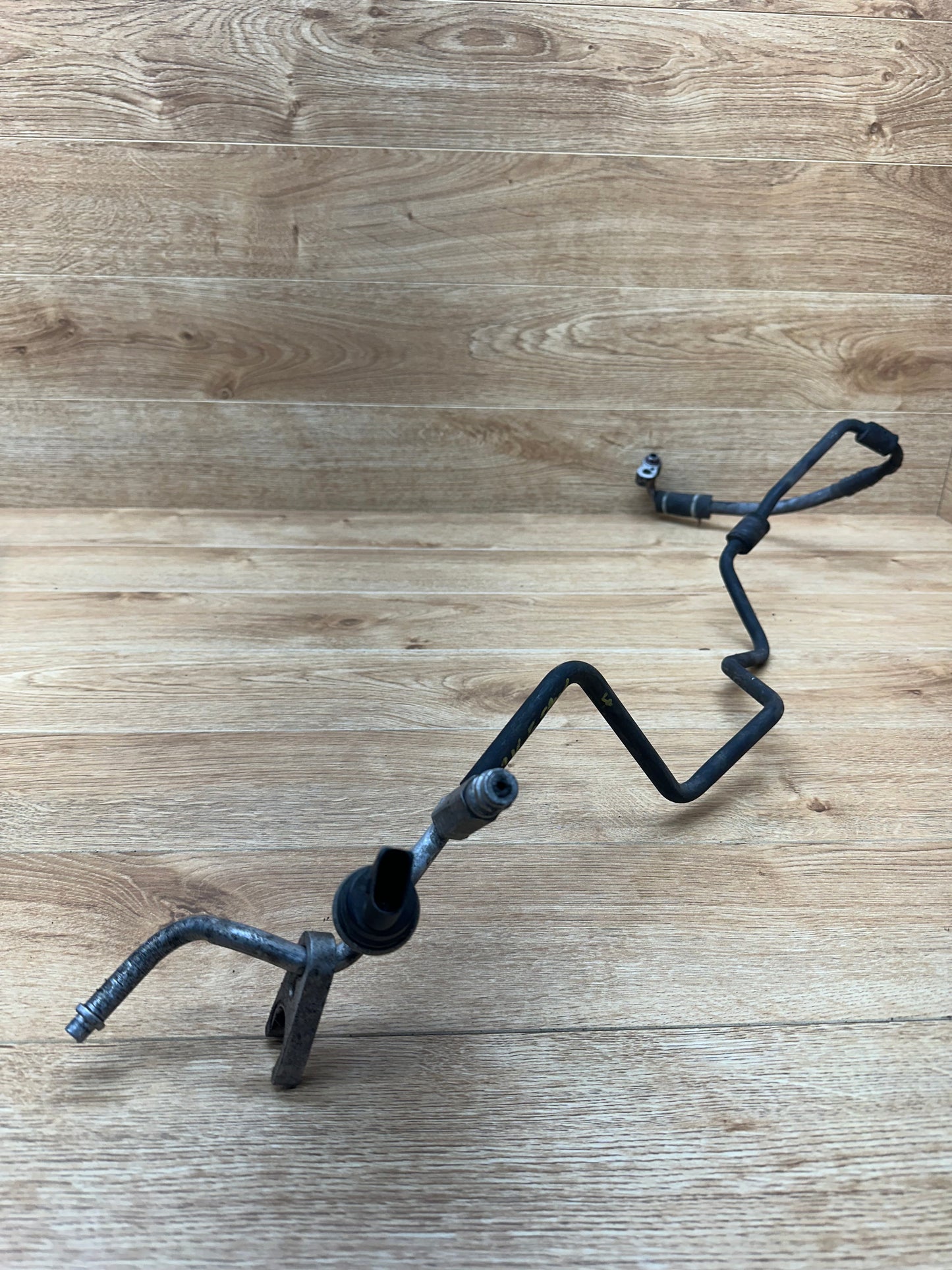 12V VR6 AFP A/C Line