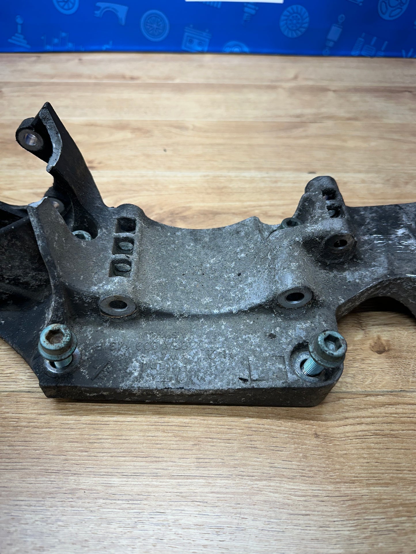 1.8T AWD Accessory Bracket