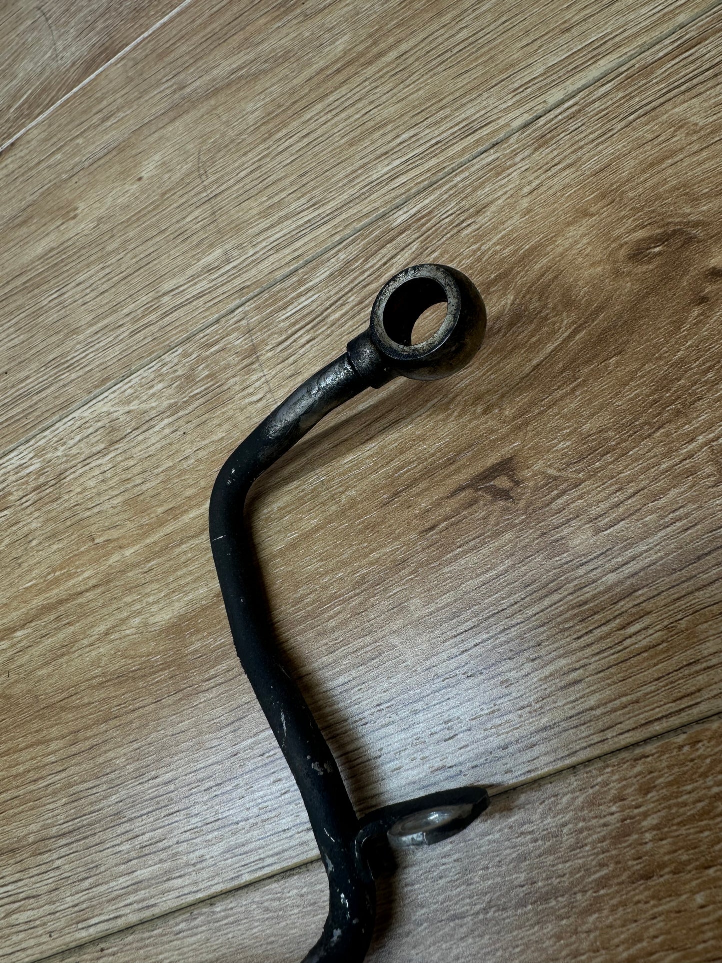 1.8T AWD Turbo Oil Feed Line
