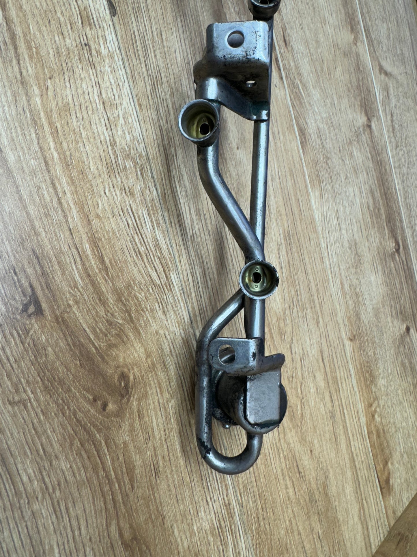 24V VR6 Mk4 Fuel Distribution/ Fuel Rail