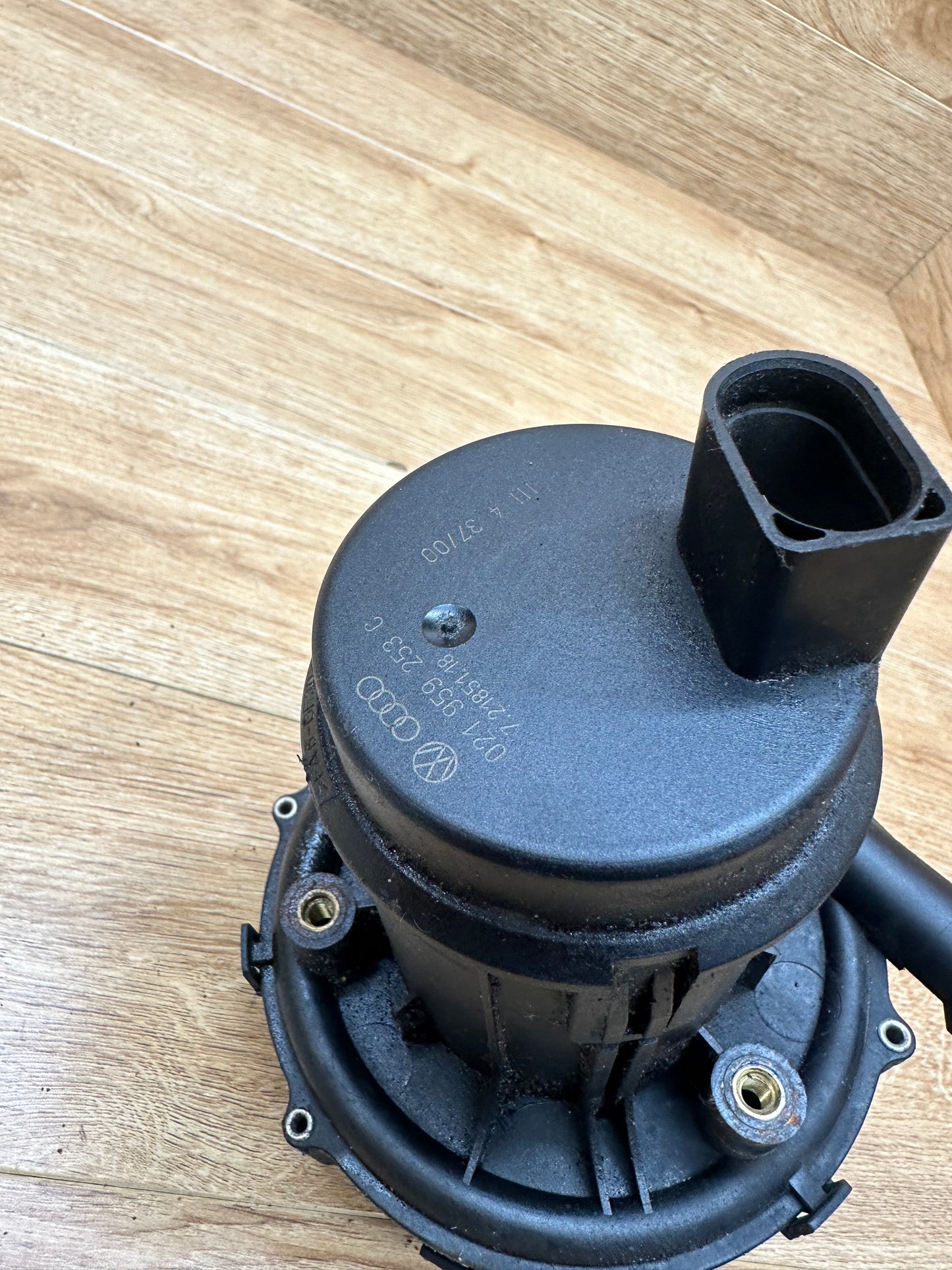 12V VR6 AFP Secondary Smog Air Pump