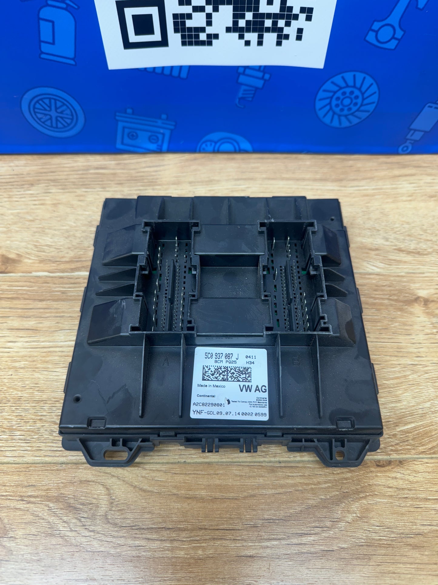 Volkswagen MK6 body Control Module 5C093787J