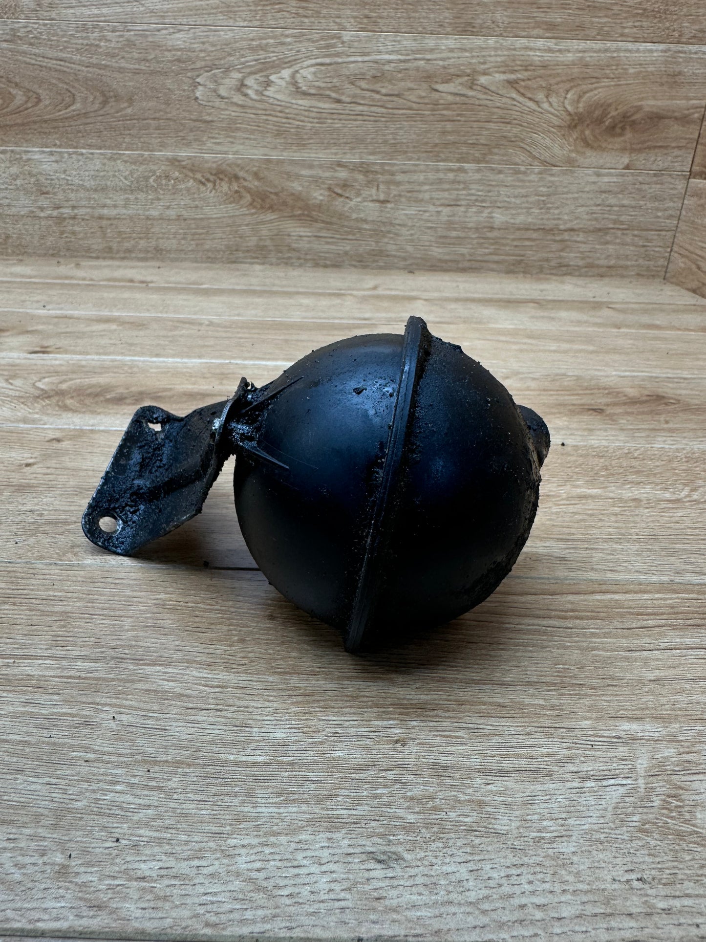 12V VR6 AFP Vacuum Reservoir