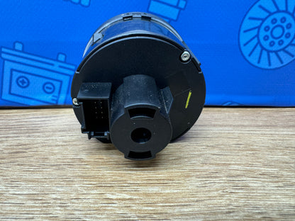 Volkswagen MK6 Headlight Switch