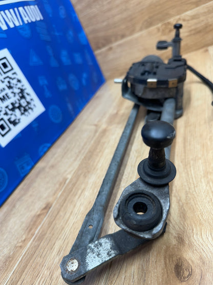 Volkswagen 2009-2014 Golf & SportWagon Windshield Wiper Motor & Linkage Assembly