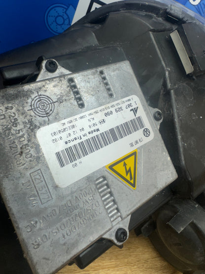 MK5 Golf GTI/GLI Xenon Headlight Passenger Right