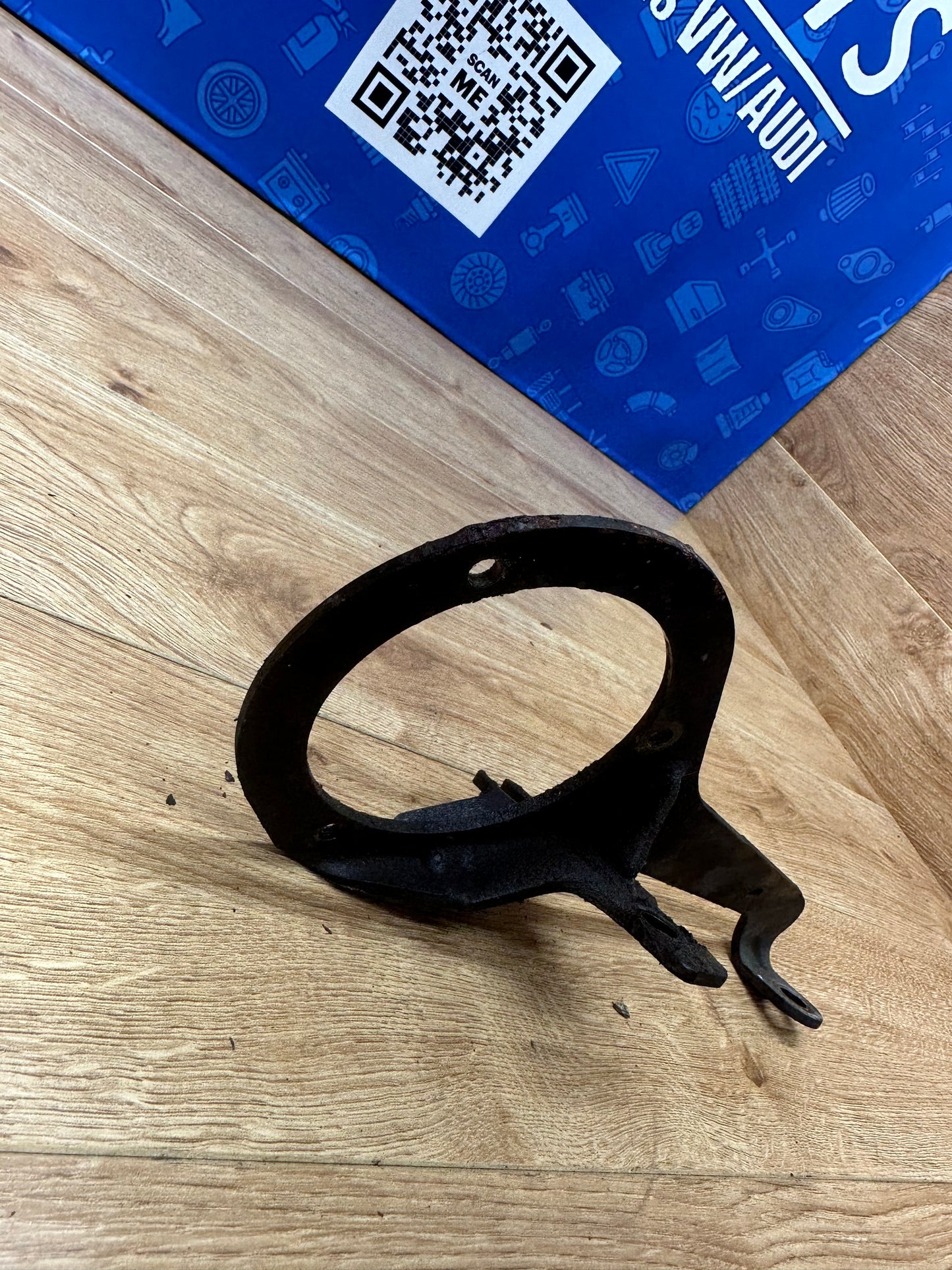1.8T AWD Secondary Air Pump Bracket