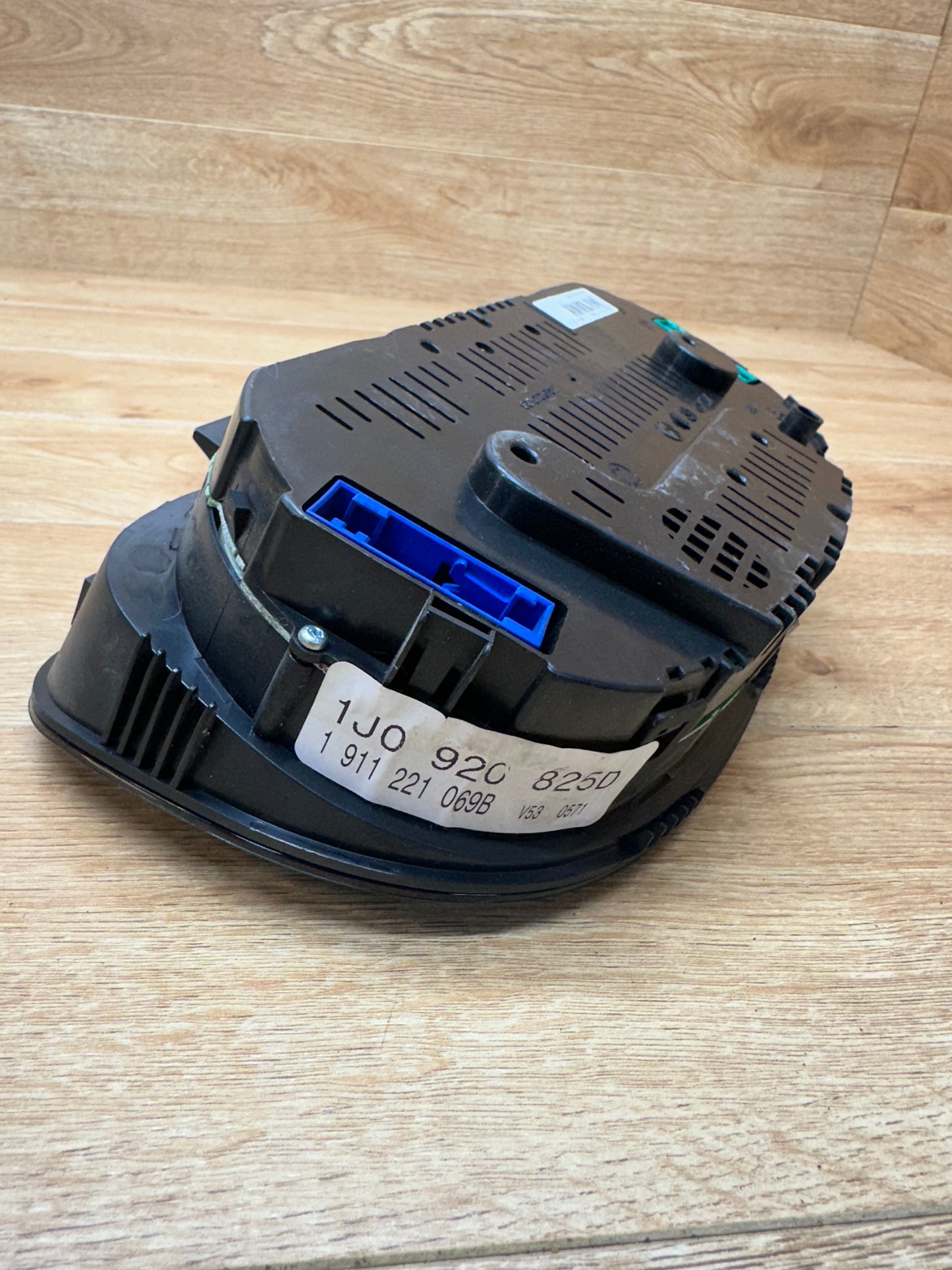 12V VR6 AFP Cluster / Ignition & Key / ECU