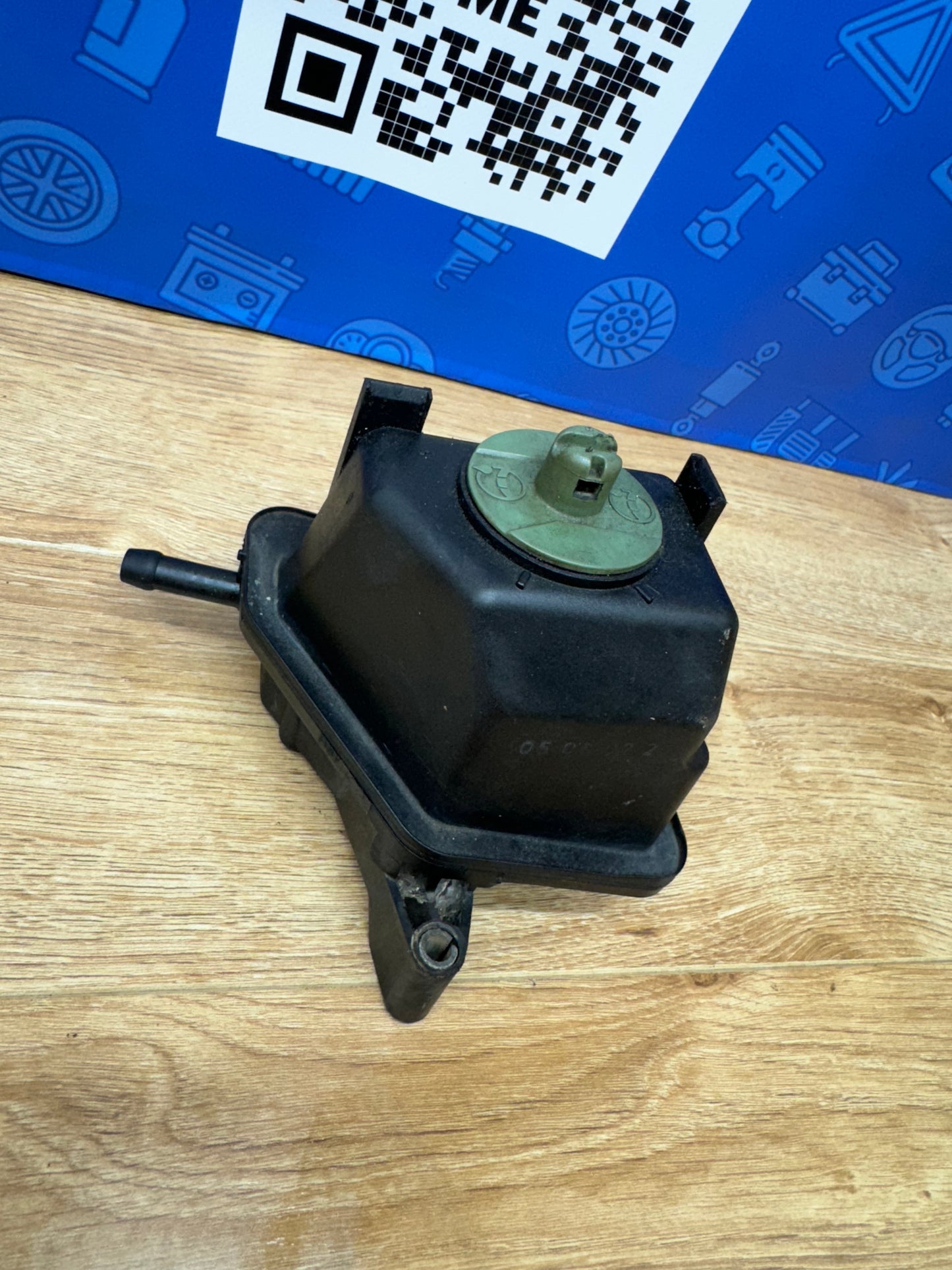 24V VR6 Mk4 Powering Steering Reservior