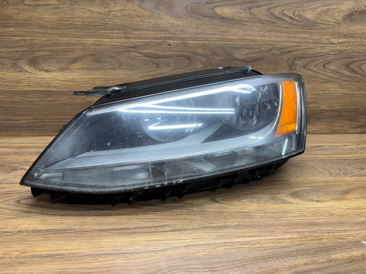 MK6 2013 Jetta GLI Halogen Headlight Assembly Damaged Lens LEFT DRIVERS