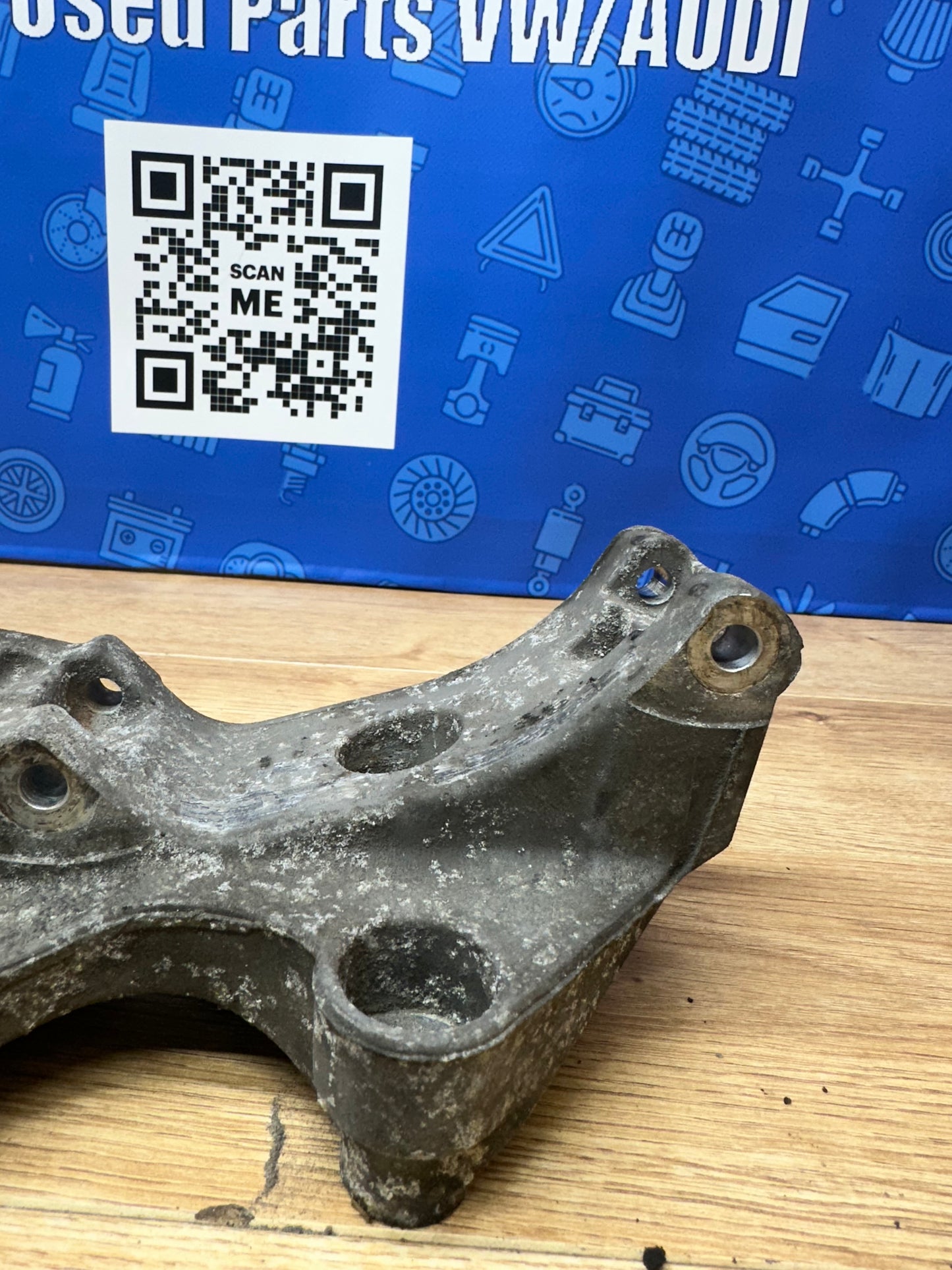 MK5 2.0T BPY Accessory Bracket
