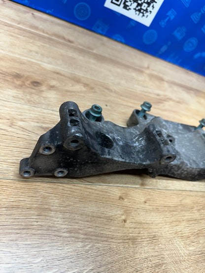 1.8T AWD Accessory Bracket