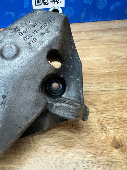 1.8T Engine Mount Bracket Support