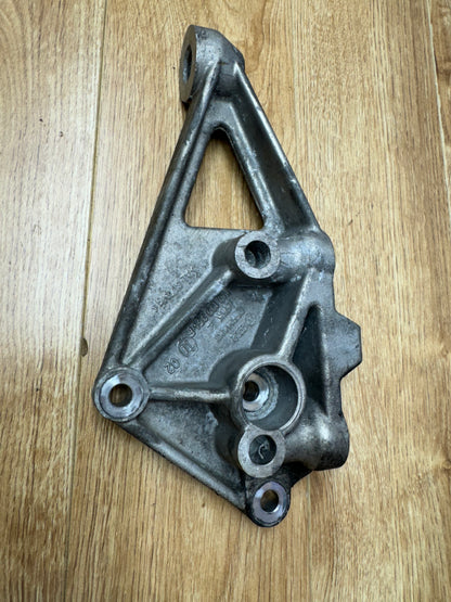 24V VR6 Mk4 Engine Mount Bracket