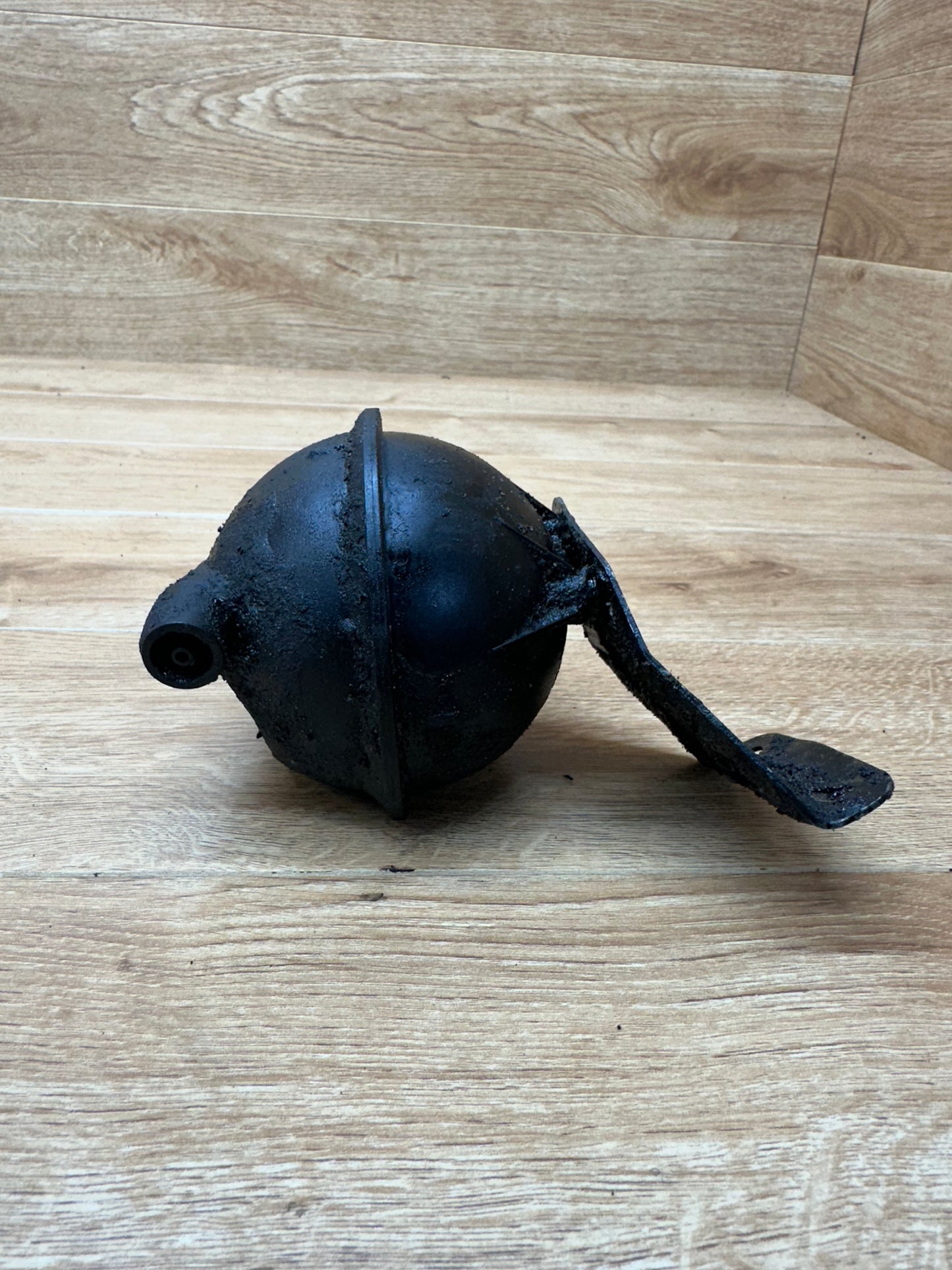 12V VR6 AFP Vacuum Reservoir