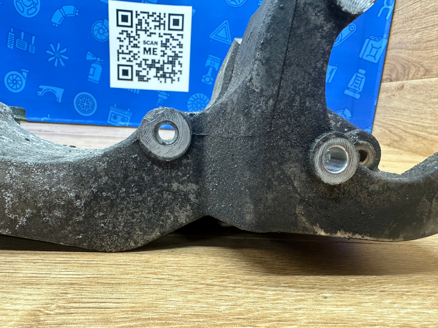 1.8T AWD Accessory Bracket