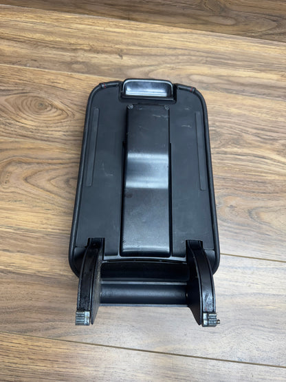 MK6 2013 Jetta GLI Leather Arm Rest Lid