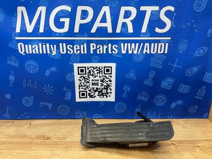 Volkswagen MK6 Gas Pedal/ Accelerator Module 1K1723503