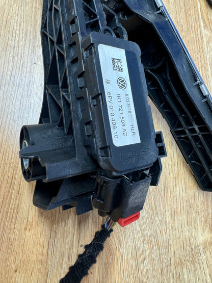 Volkswagen Mk5/6 GTI/GLI Pedal Set Manual