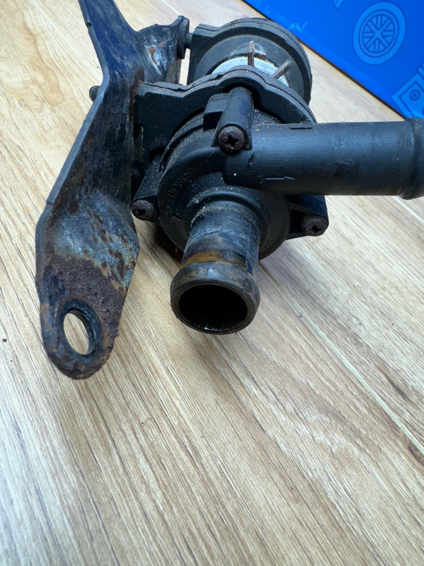 24V VR6 Mk4 Coolent Pump/ Auxiliary water pump