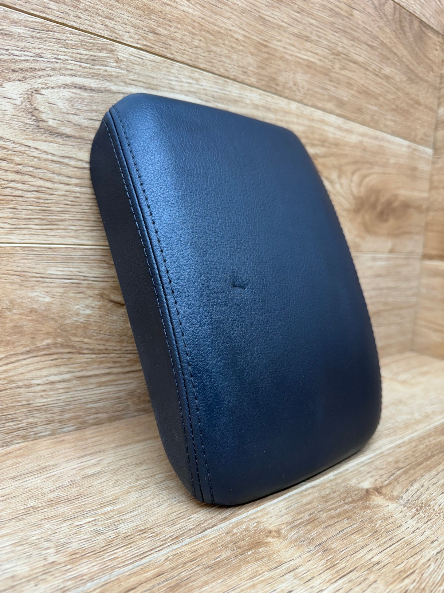 MK5 Leather Arm Rest Top