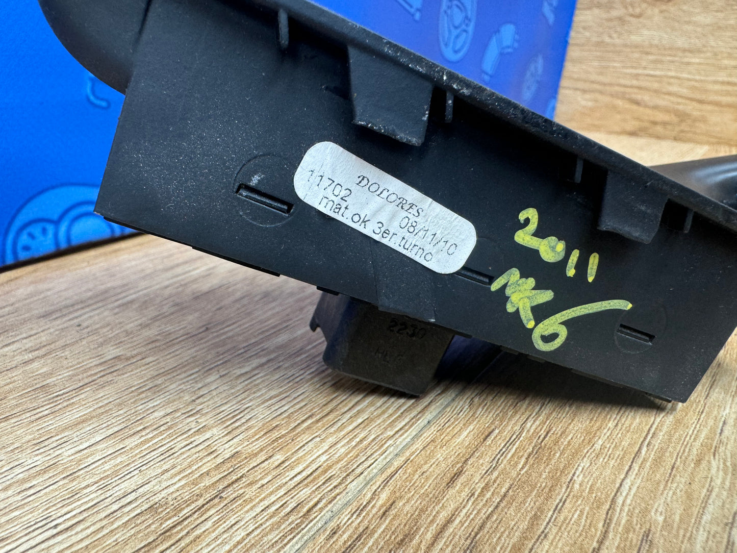 Volkswagen 2011 MK6 Jetta Master Window Control Switch