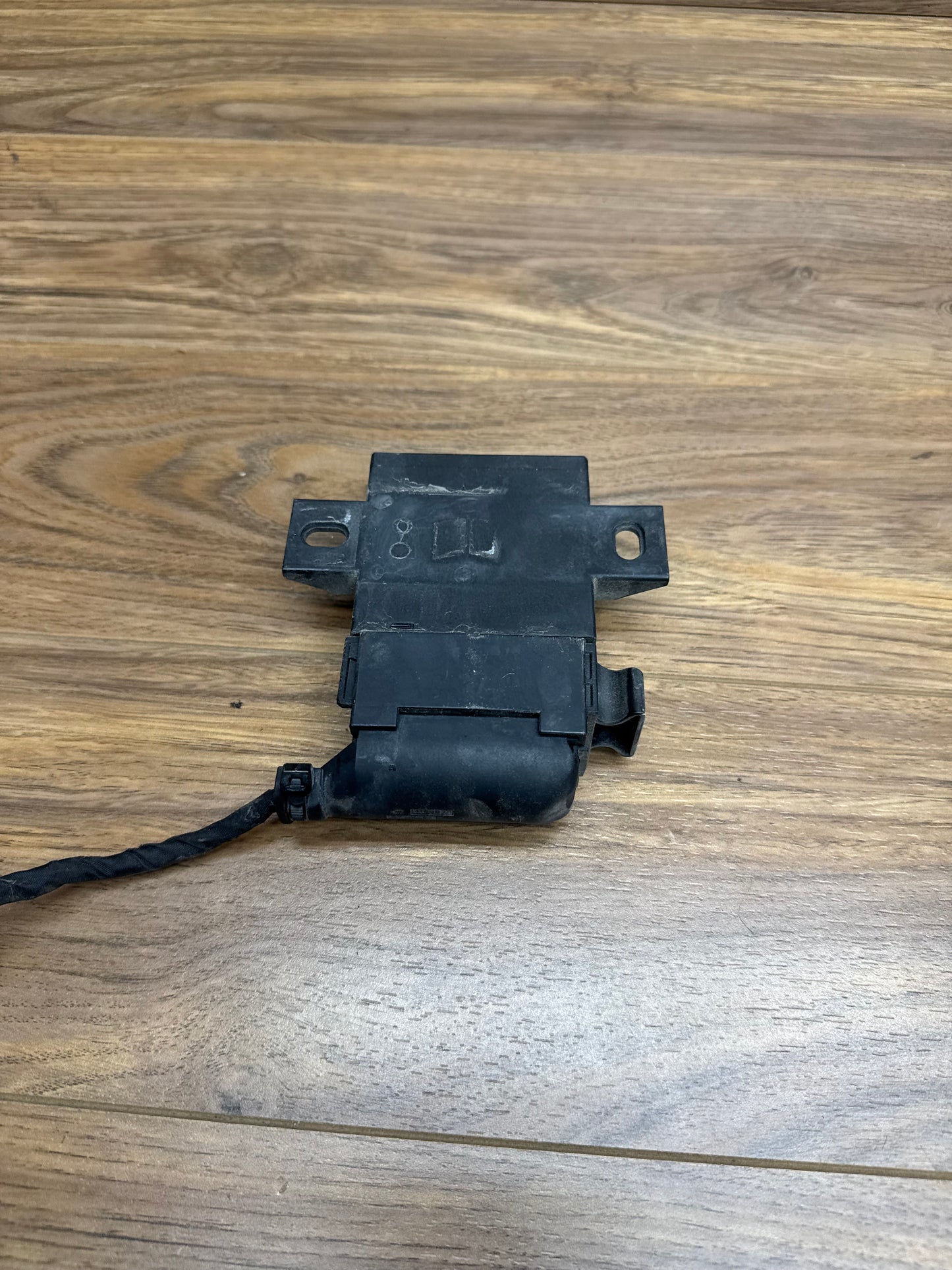 MK6 2013 Jetta GLI NETWORK GATEWAY CONTROL MODULE 5C6 907 159 A