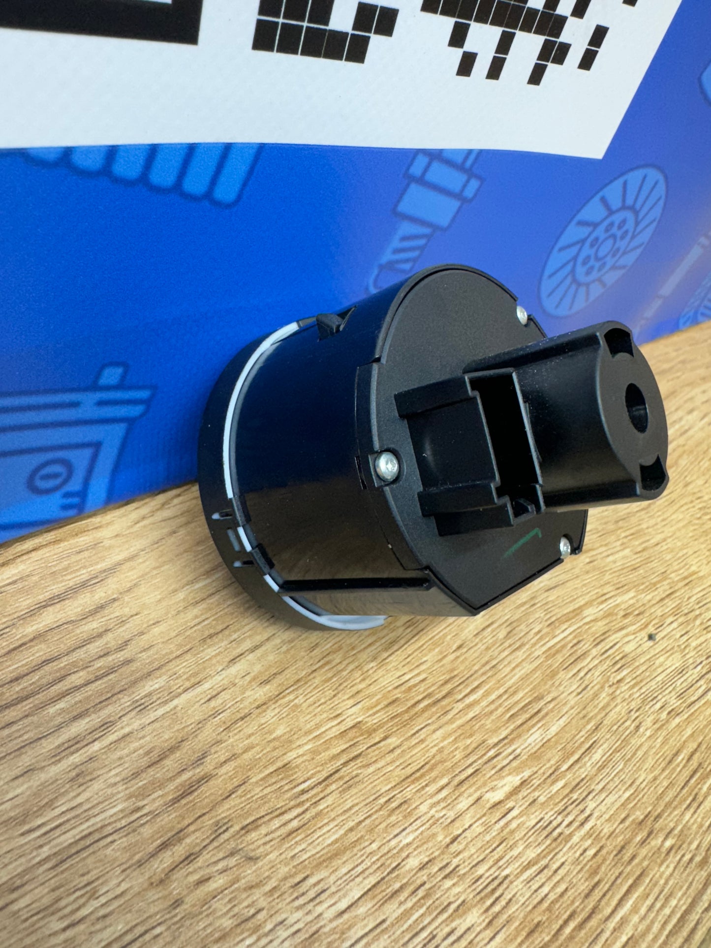 Volkswagen MK6 Headlight Switch