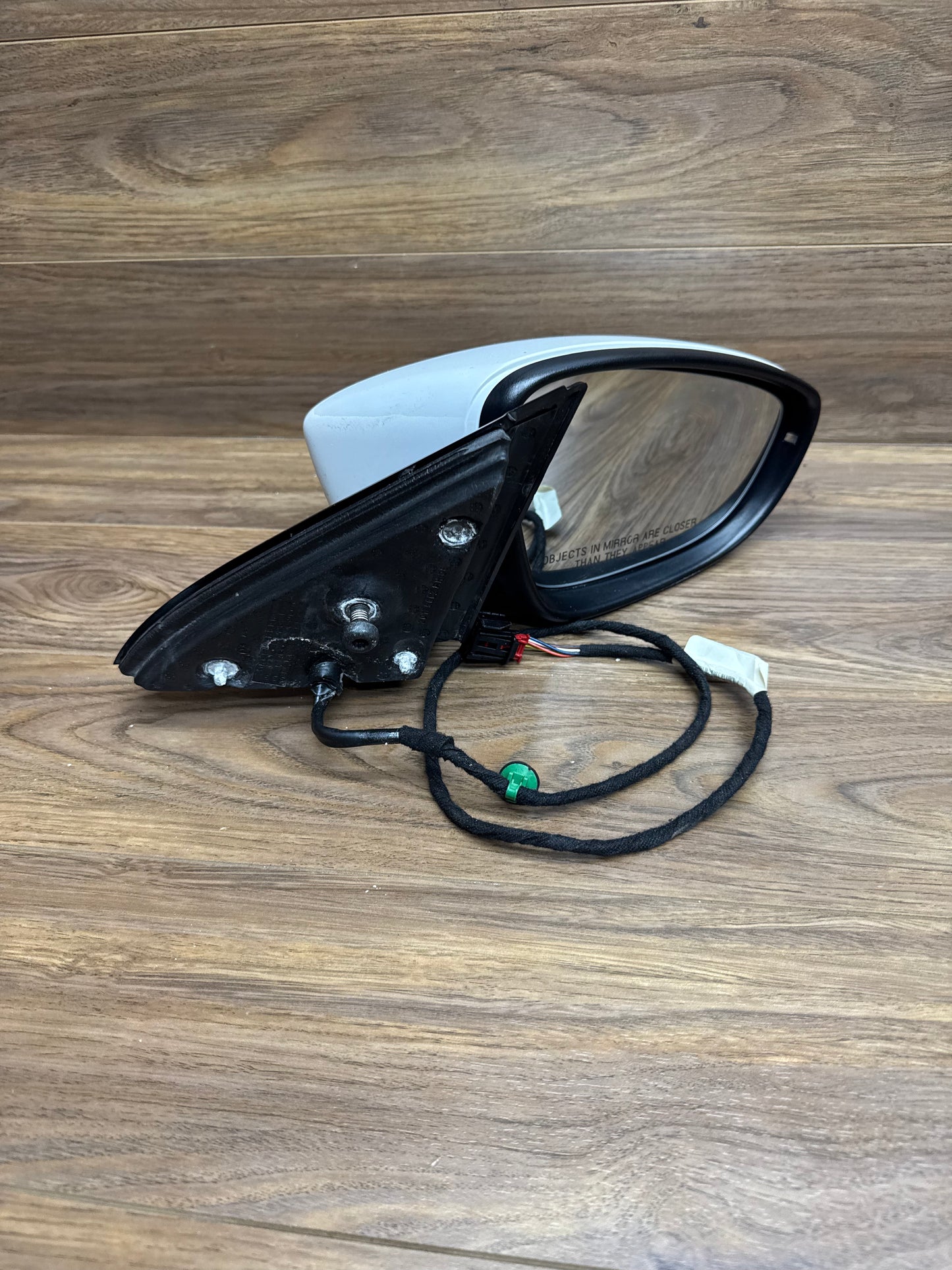 MK6 2013 Jetta GLI Passenger Right Mirror Assembly