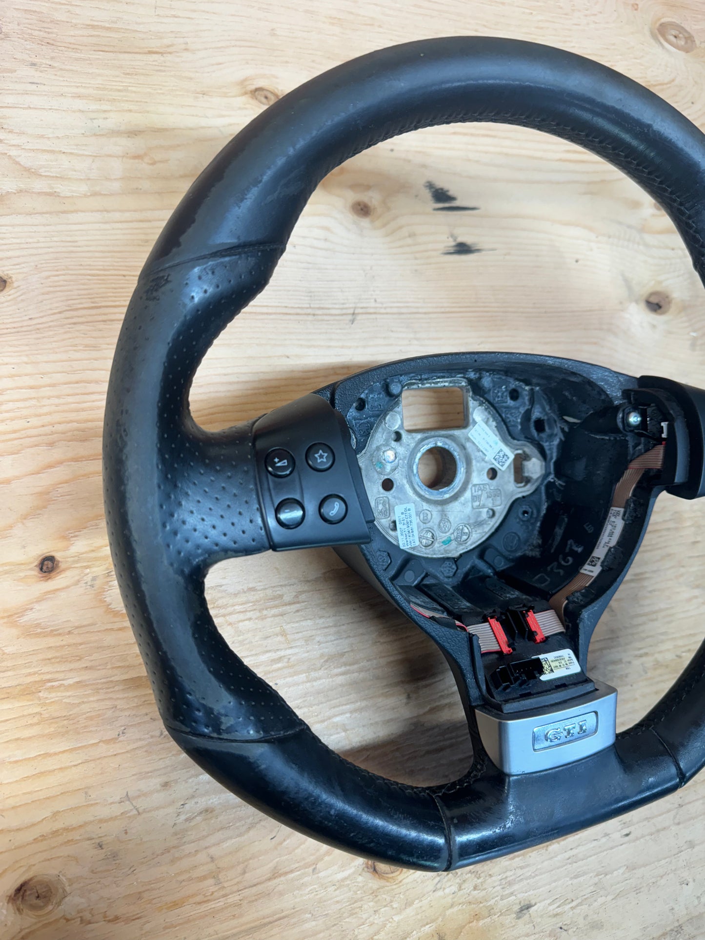 Volkswagen MK5 GTI Steering Wheel (Manual)