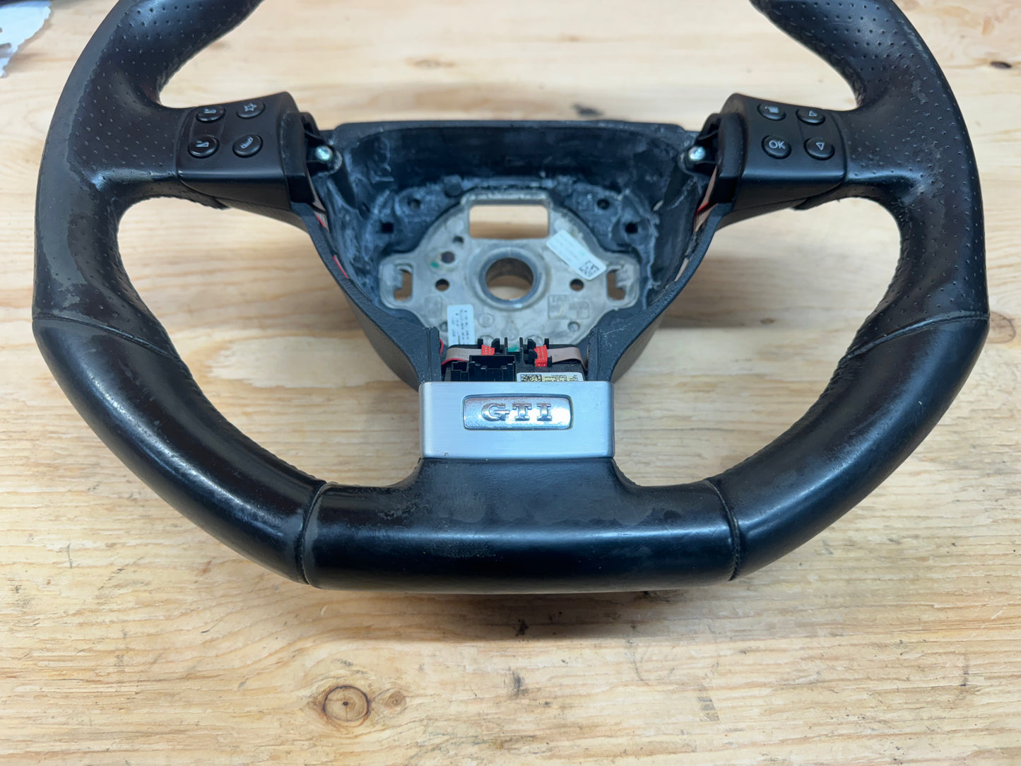 Volkswagen MK5 GTI Steering Wheel (Manual)