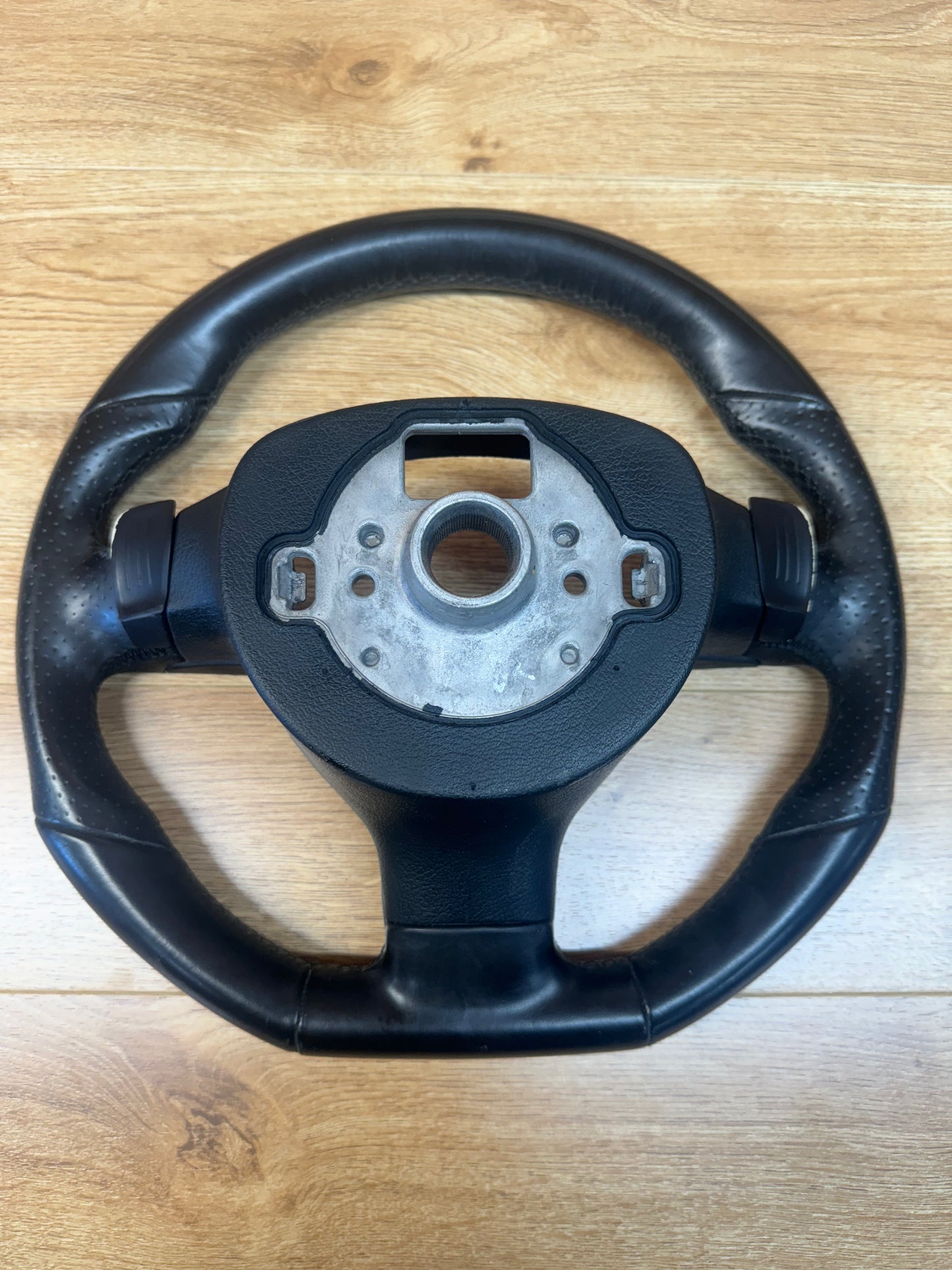 Volkswagen MK5 GLI Steering Wheel DSG