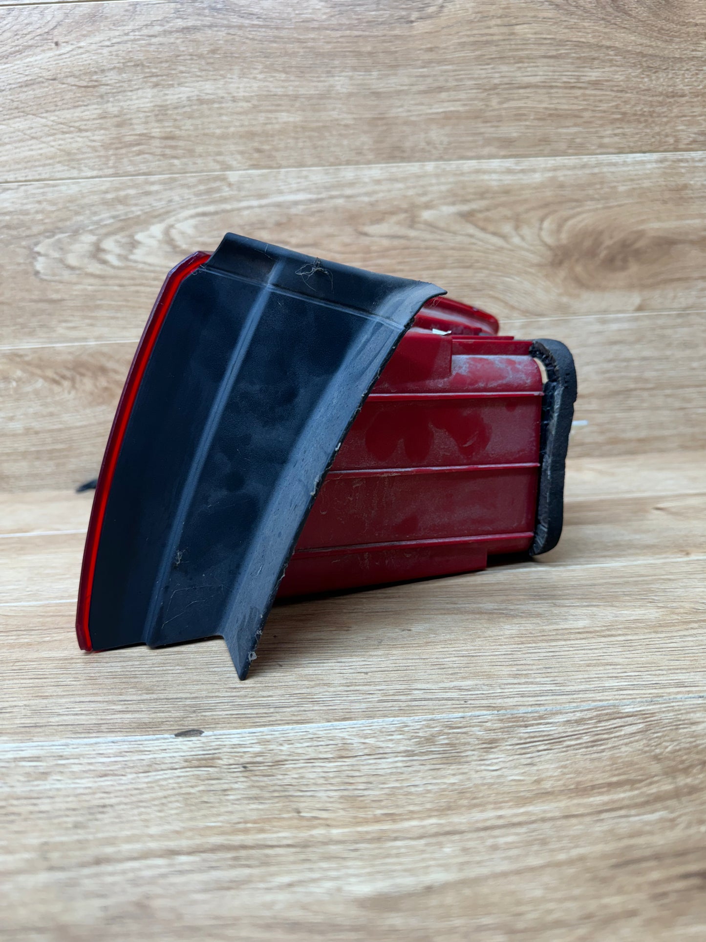 Volkswagen MK6 JETTA Left Driver Outer Tail Light Lamp