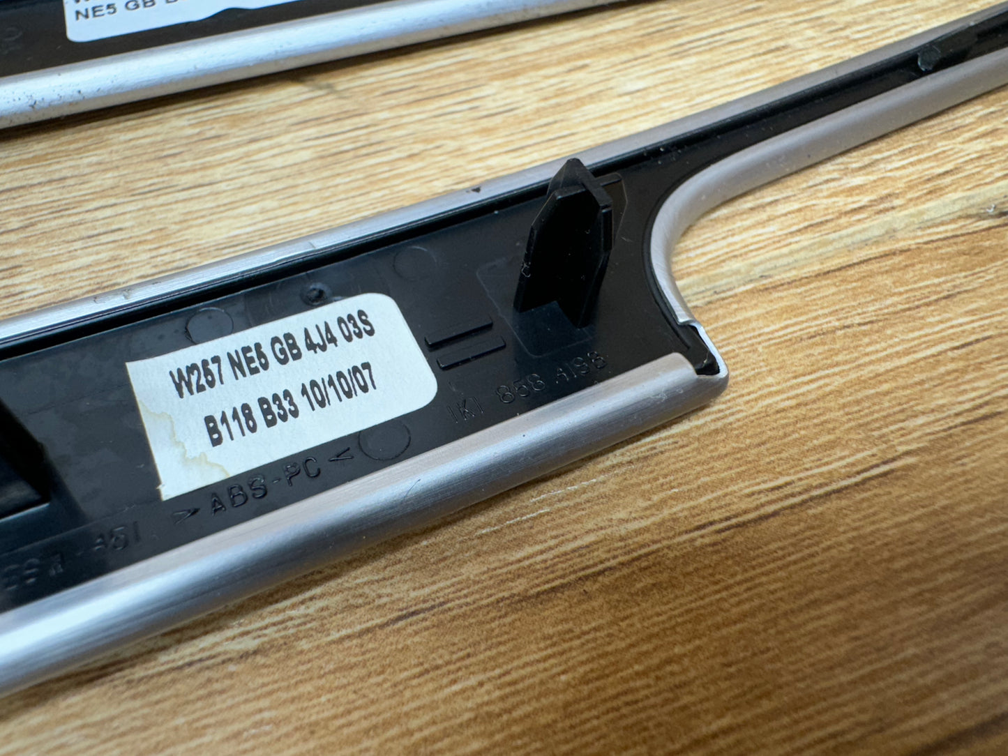 Volkswagen MK5 GTI/GLI Dash Trim (3)