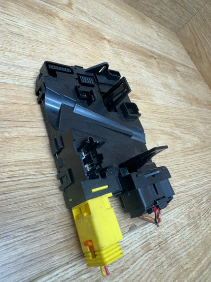 Volkswagen MK5 Steering Module