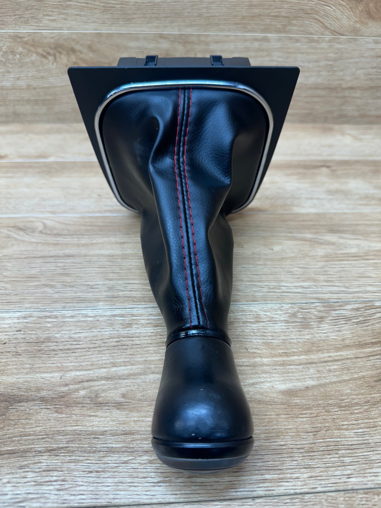 Aftermarket MK5/ MK6 6speed Shift Knob&Boot