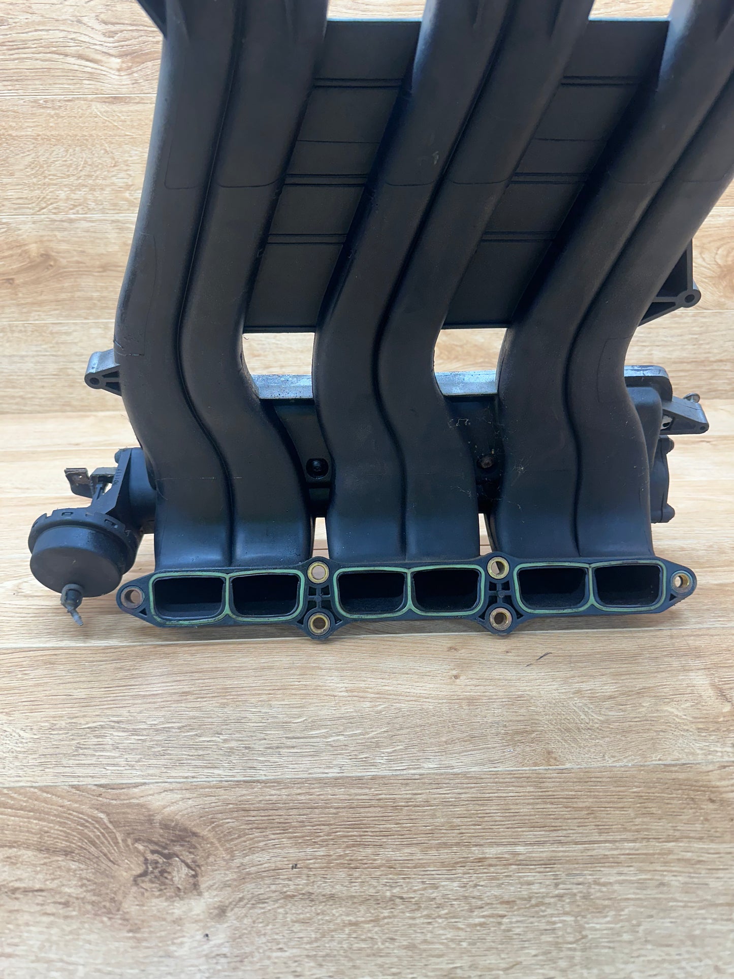 12v VR6 Intake Manifold