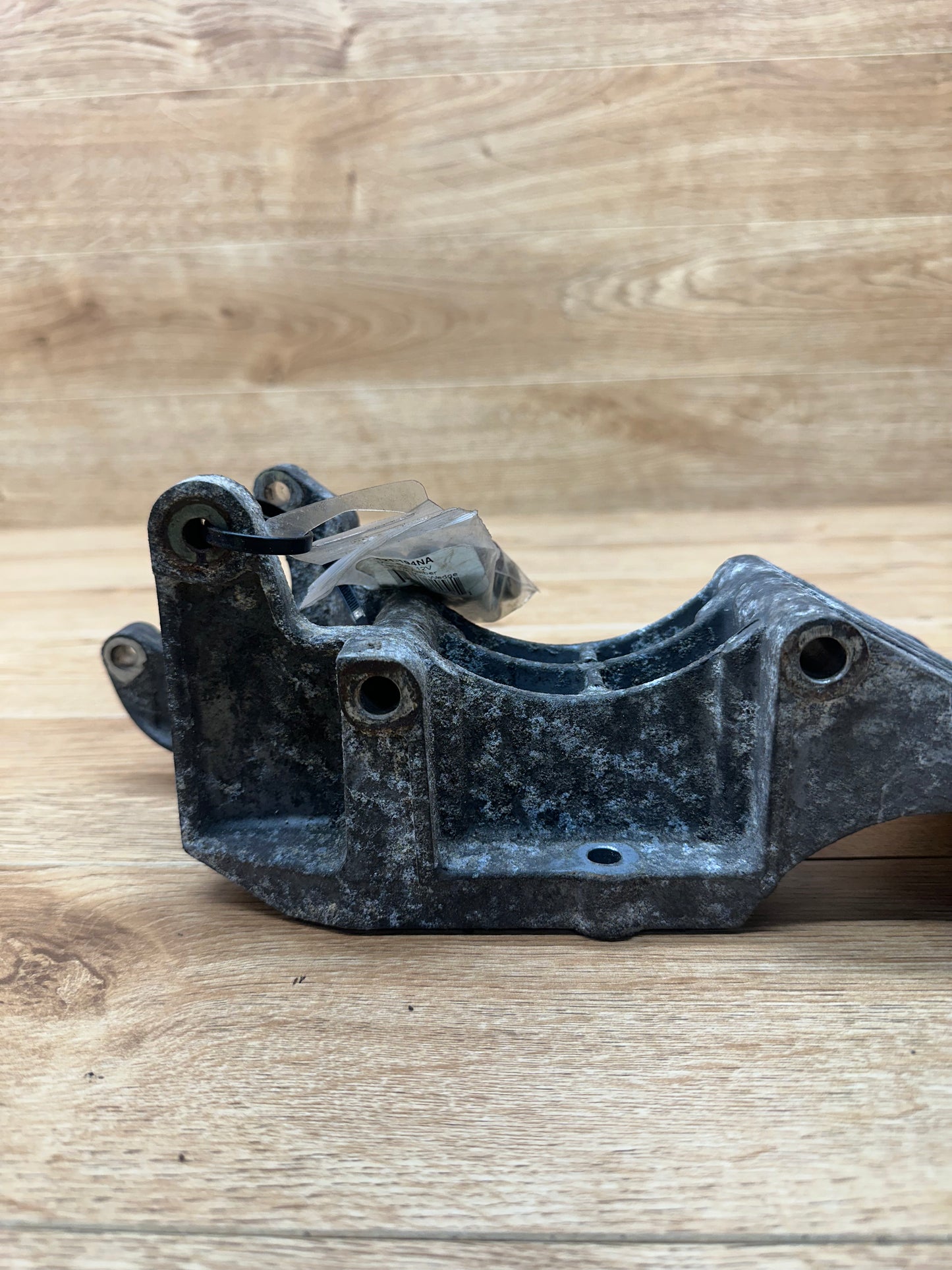 24v VR6 Accessory Bracket